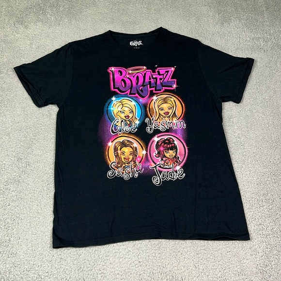 American Vintage Tops - Bratz T-shirt